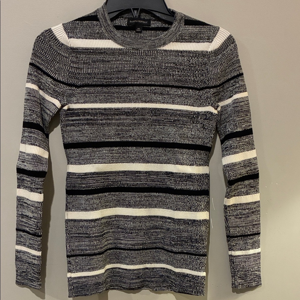Banana Republic Women's Striped Crewneck Sweater - Black and White
